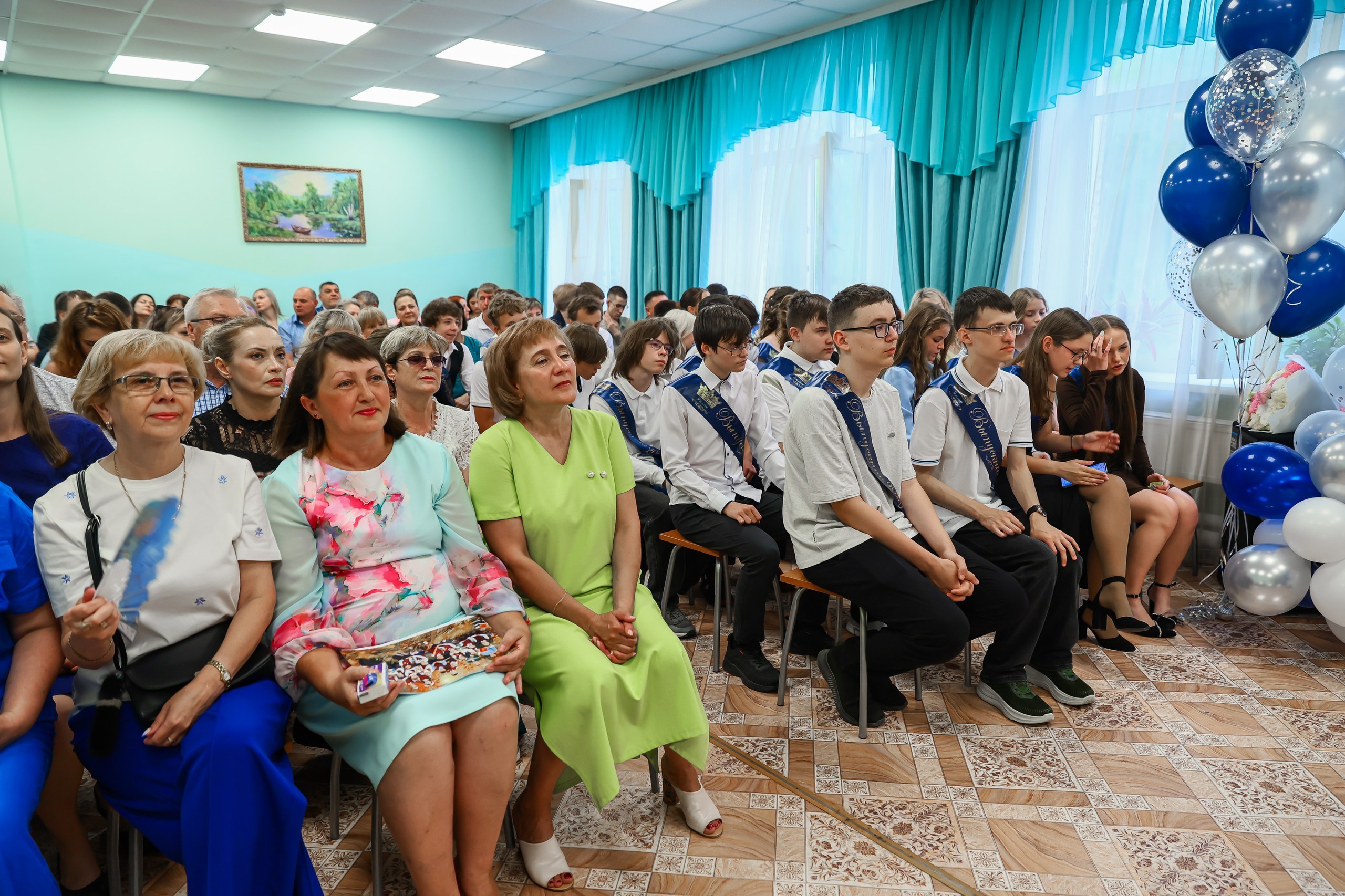 Выпускной 9 А, кадр 20